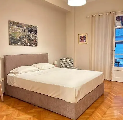 Kolonaki Central Apartment